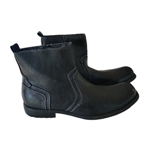 District 3 men's black leather ankle boots size 12 side‎ zip square toe